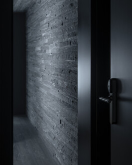 7132 Therme Vals spa interior / Bedroom interior by Thom Mayne / Thermal bath designed by Peter Zumthor, Switzerland – Interior Photography by Daniela Trost 