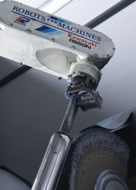 Documentary photography for Unifor, captured at their production facilities in Milan. Art direction by Studio Klass. Photographed by Daniela Trost. 